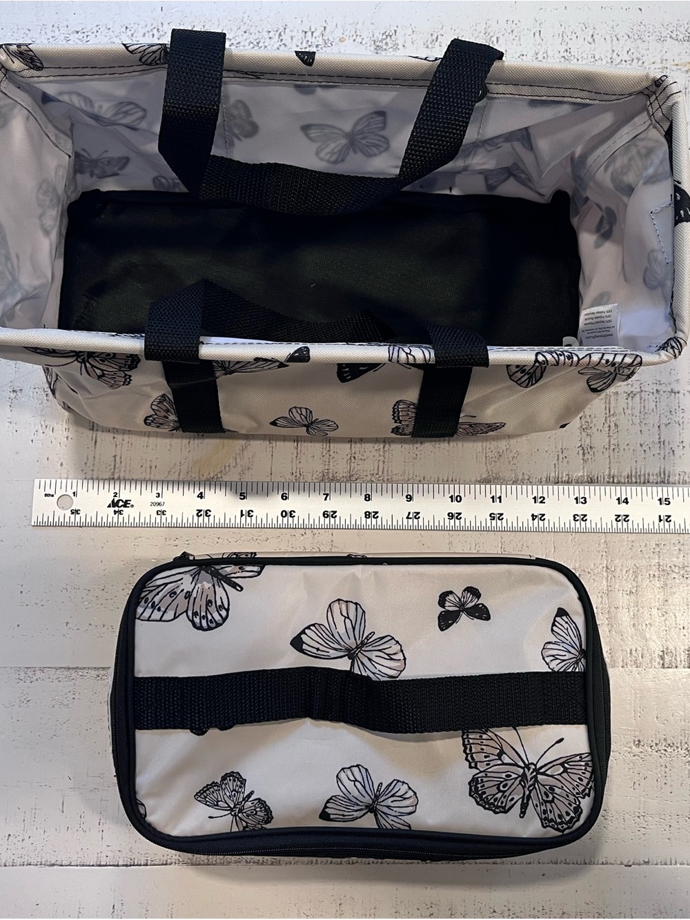 thirty-one Butterfly Print Organizer Tote and Zip Case in Cream and Black - Picture 2 of 4